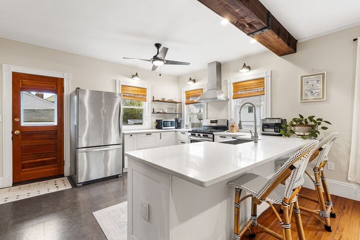 Property Photo:  11 Draper Rd  MA 01702 
