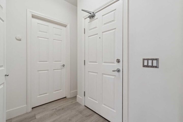 Property Photo:  3650 Marda Link SW 106  AB T2T 6G9 