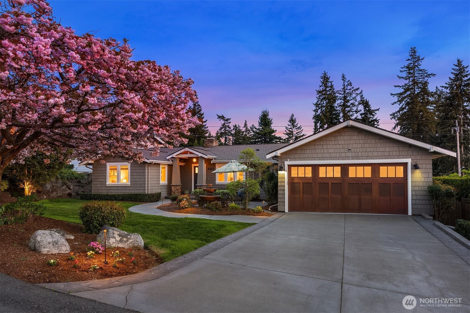 Property Photo:  9359  Sunset Way  WA 98004 