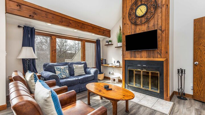 Property Photo:  106 Plum Cove Drive  IL 61036 