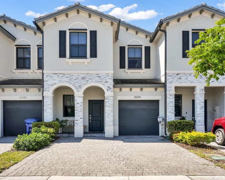 Property Photo:  13374 SW 287th St  FL 33033 