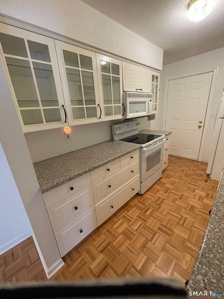 Property Photo:  1 Concorde Way B4  CT 06096 