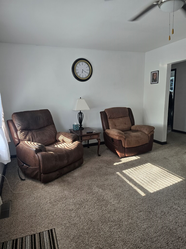 Property Photo:  320 Illinois Ave.  OH 45692 