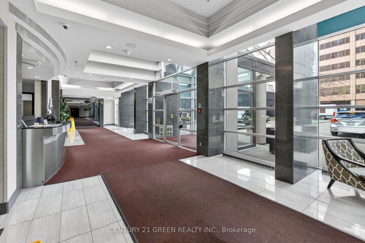 Photo de la propriété:  265 Enfield Place 1101  ON L5B 3Y7 