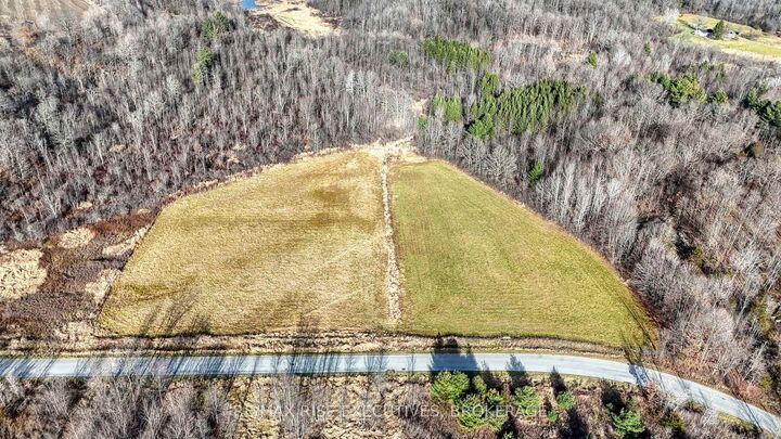 Property Photo: 260 Briar Hill Road ON K0E 1N0