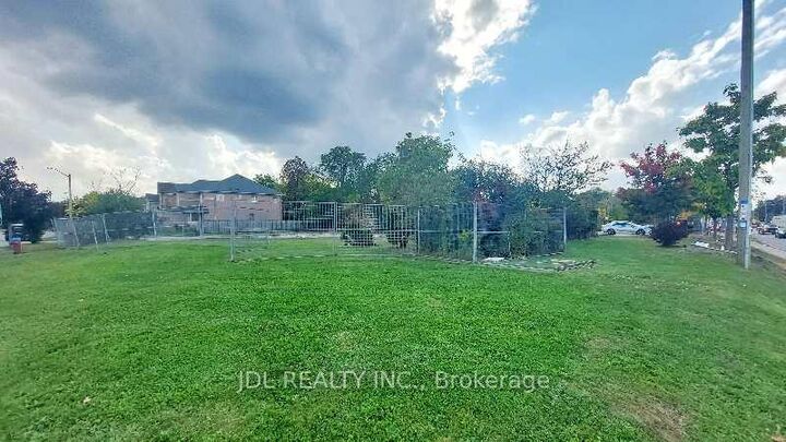 Property Photo:  0 Melbourne Drive Lot C  ON L4S 2V3 