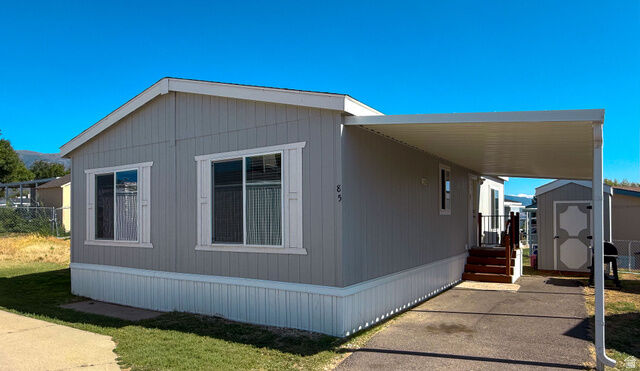 Property Photo:  85 Atherton  UT 84041 