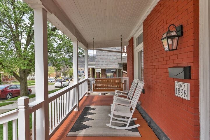 Property Photo:  365 Pennsylvania Ave  PA 15139 