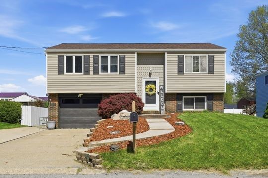 Property Photo:  616 Snyder St.  PA 15027 