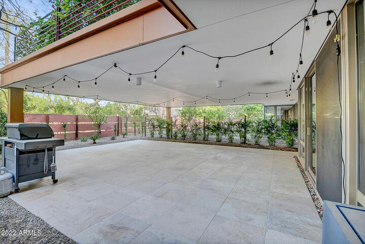 Property Photo:  7121 E Rancho Vista Drive 1004  AZ 85251 