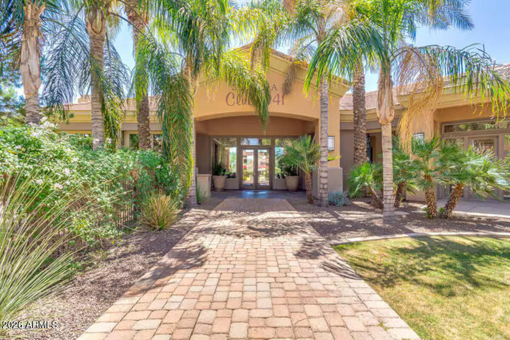 Property Photo:  1941 S Pierpont Drive 1122  AZ 85206 
