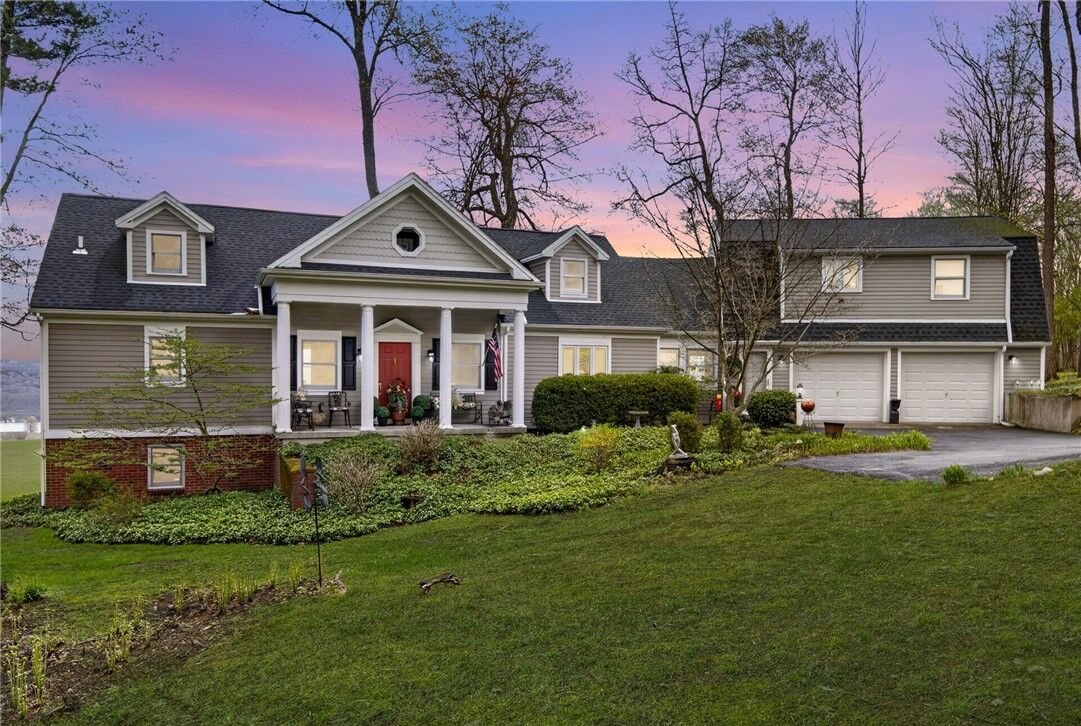 Property Photo:  9 Perry Lane  NY 14850 