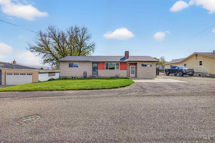 Property Photo: 1301 Boston Street WA 99403
