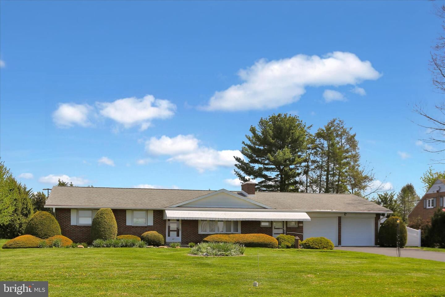 Property Photo: 417 Sharadin Road PA 19530