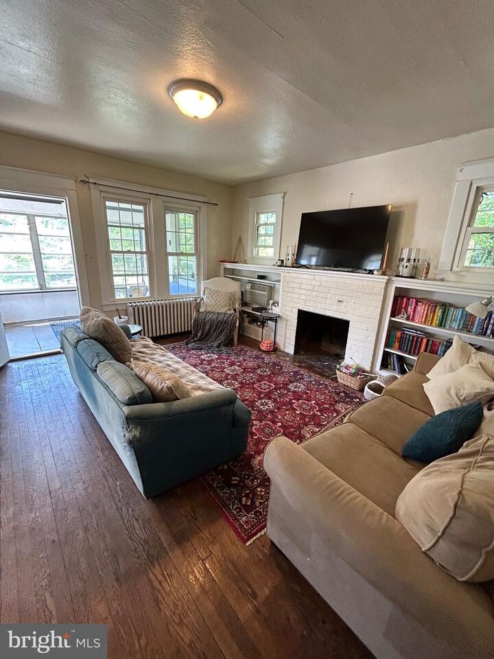 Property Photo:  1301 N Kirkwood  VA 22201 