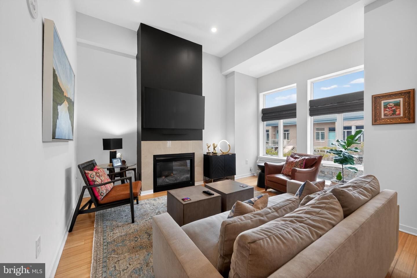 Property Photo:  1900 Hamilton Street D15  PA 19130 