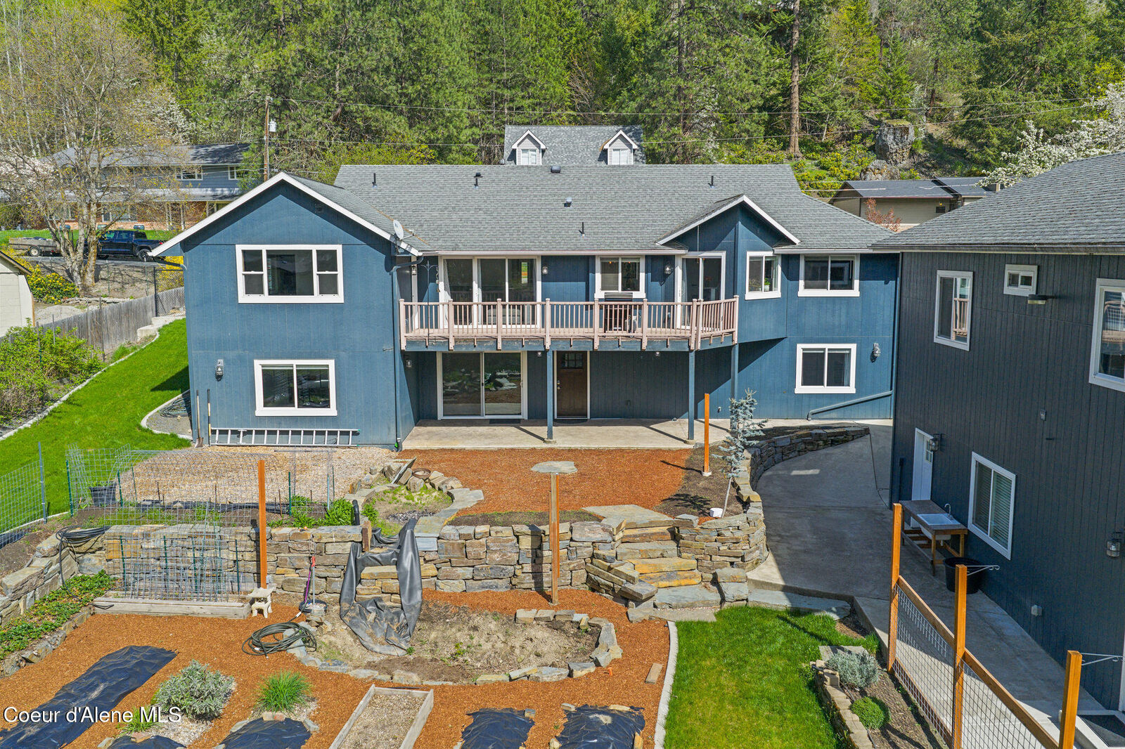 Property Photo: 1405 N Cherrywood Dr ID 83814
