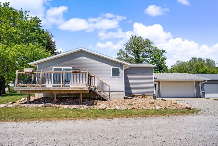 Property Photo:  7850 20th Avenue  IA 52209 