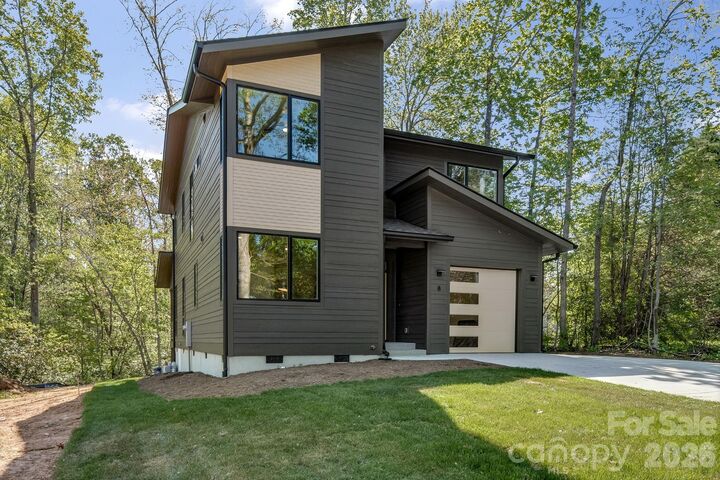 Property Photo:  8 Campbell Street  NC 28711 