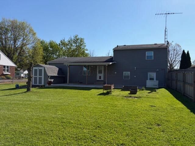 Property Photo:  437 N Delaware Street  OH 43338 