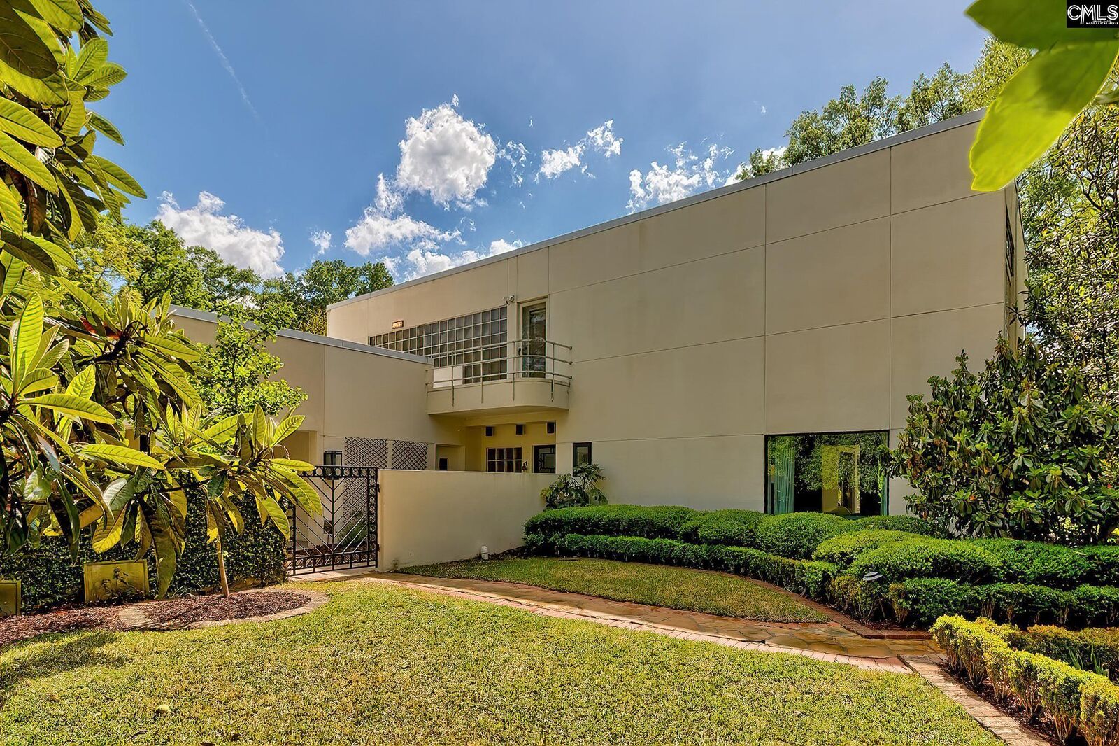 Property Photo:  415 Harden  SC 29205 