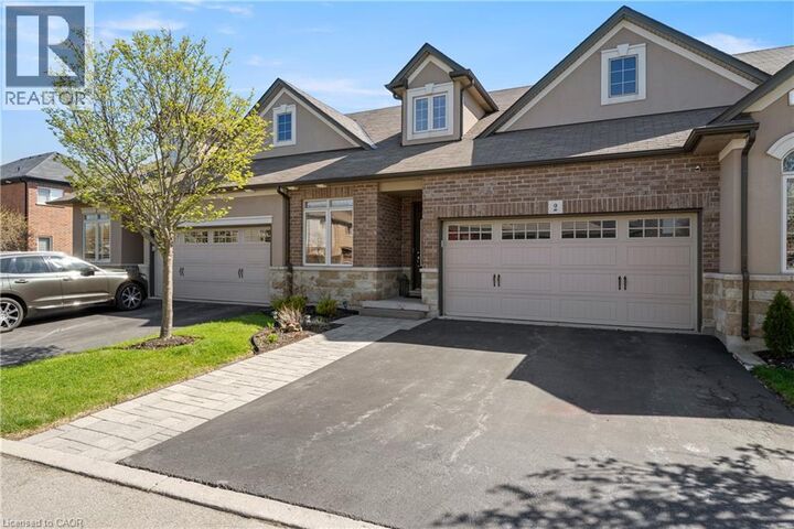 Property Photo:  53 Redfern Avenue 2  ON L9C 0E2 