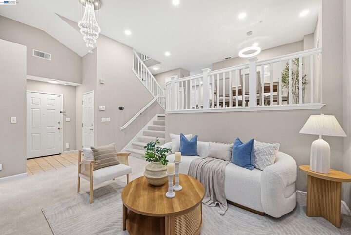 Property Photo:  4813 Boxwood Way 120  CA 94568 
