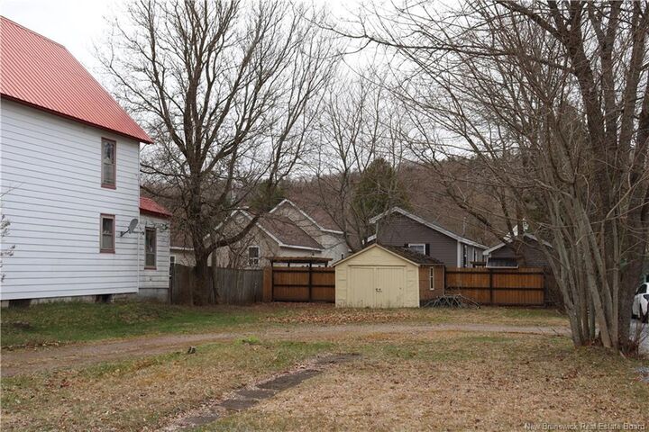 Property Photo: 172 Park Street NB E4E 1V3