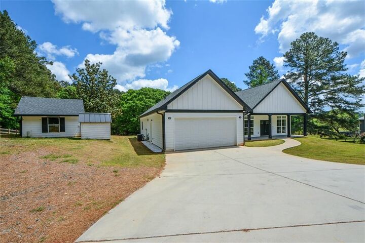 Property Photo:  413 Parks Mill Road  GA 30011 