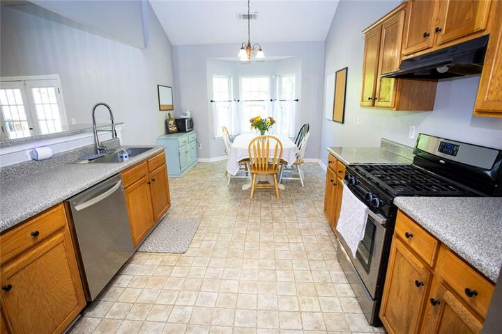 Property Photo:  306 Old Gettysburg Way  GA 30157 