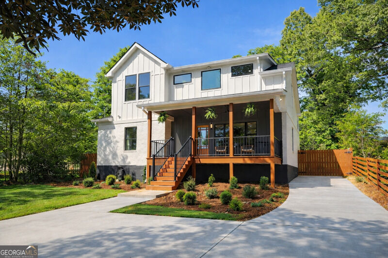 Property Photo: 25 Candler Road SE GA 30317