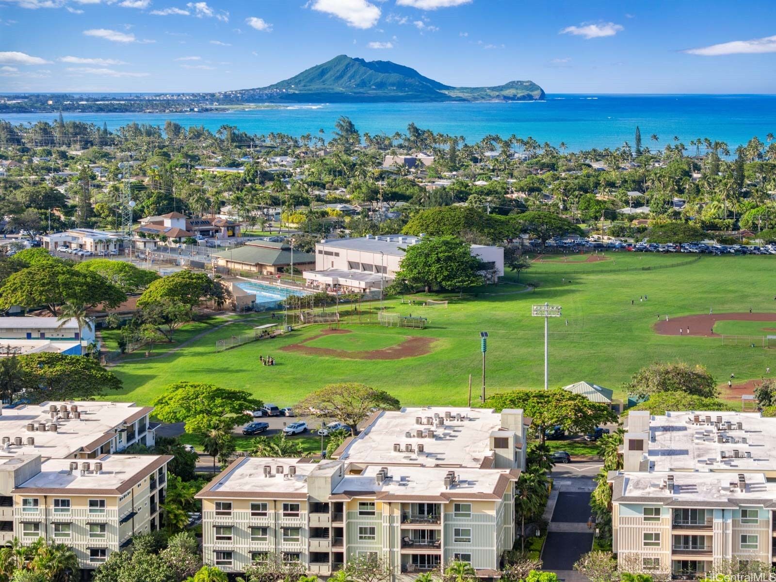 Property Photo:  497 Kailua Road 2103  HI 96734 