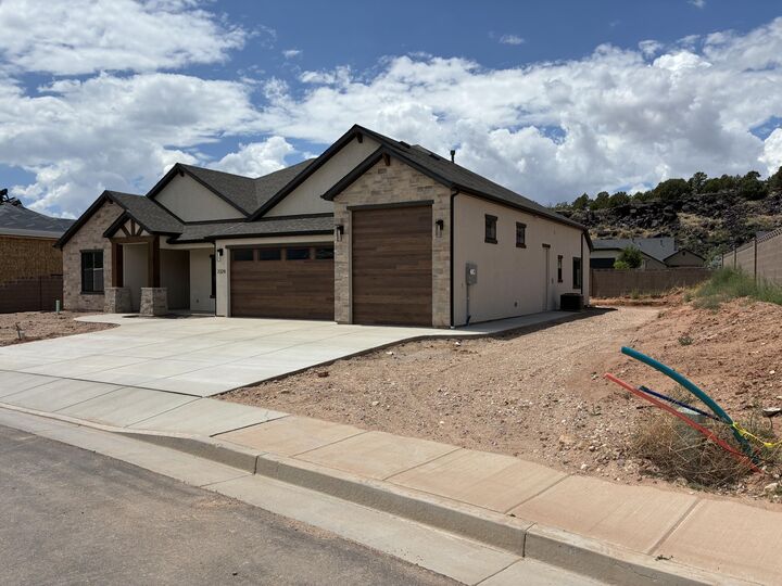 Property Photo:  2324 S Eagle Ridge Dr  UT 84720 