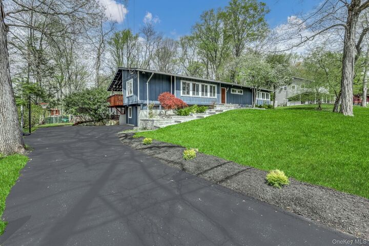 Property Photo:  13 Gladwyne Court  NY 10977 