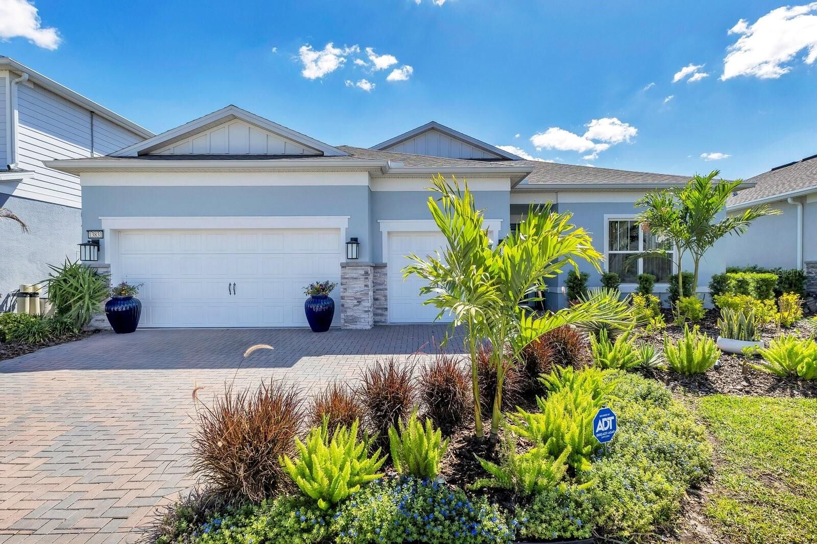 Property Photo: 13831 Tybee Beach Lane FL 32827