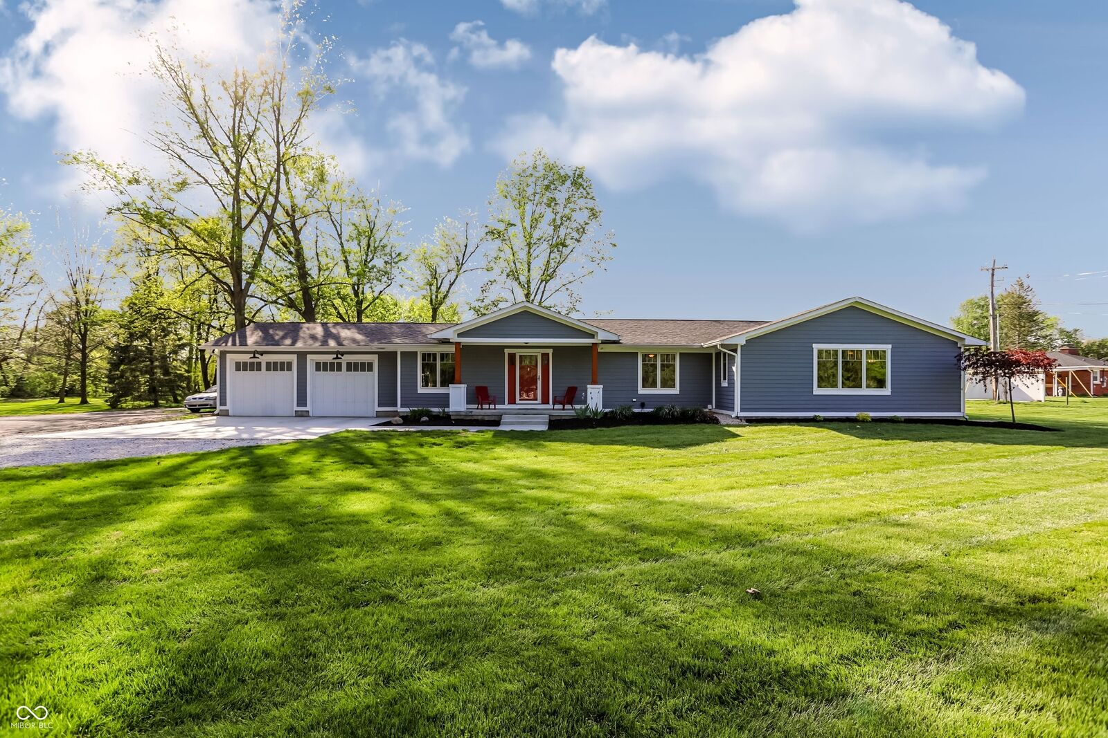 Property Photo:  2200 Sunnybrook Lane  IN 46052 