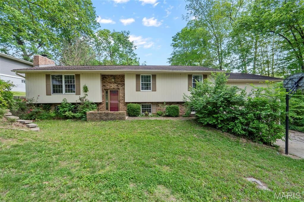 Property Photo:  2019 Kevin Drive  MO 63701 