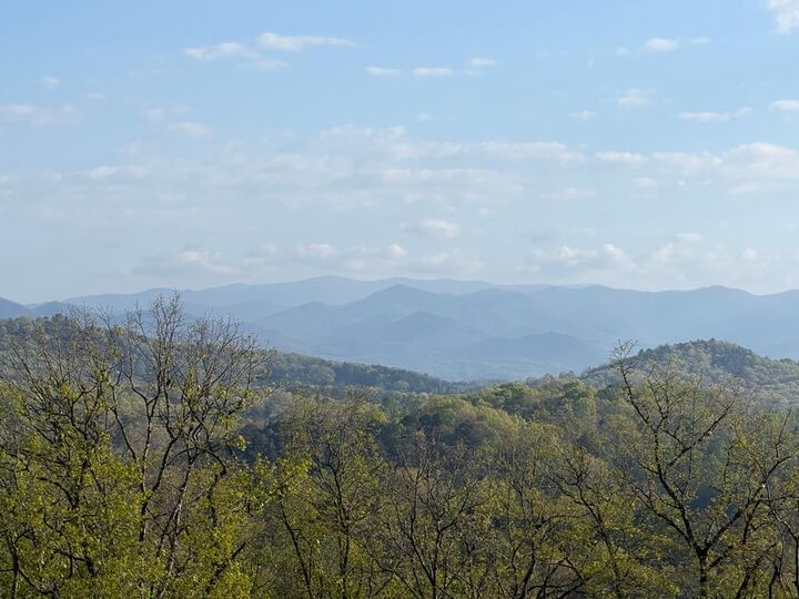 Property Photo:  194 Quiet Woods Trl  NC 28906 