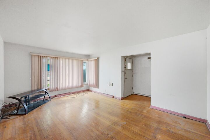 Property Photo: 119 Rice Avenue IL 60104