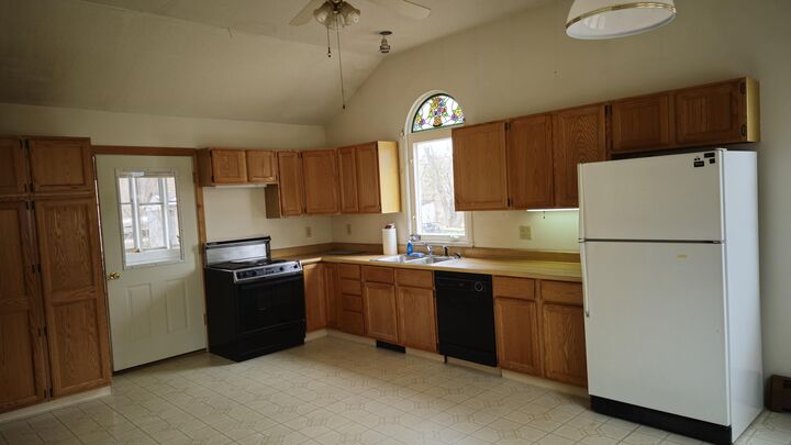 Property Photo:  499 Aroostook Avenue  ME 04462 