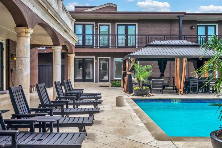 Property Photo:  5926 Sandhurst Lane 123  TX 75206 