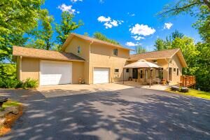 Property Photo:  18992 Eagle Point Road  MO 65641 