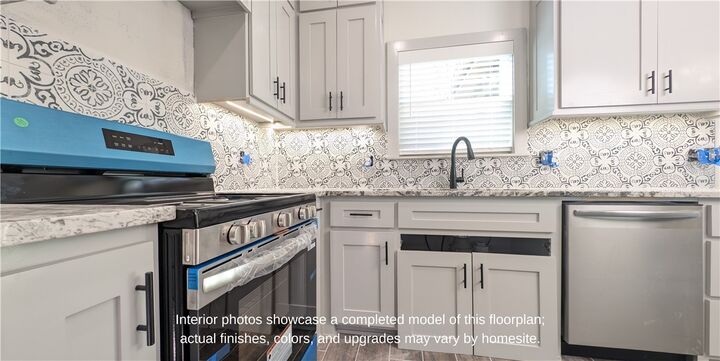 Property Photo:  17 Lockhart Drive  AR 72715 