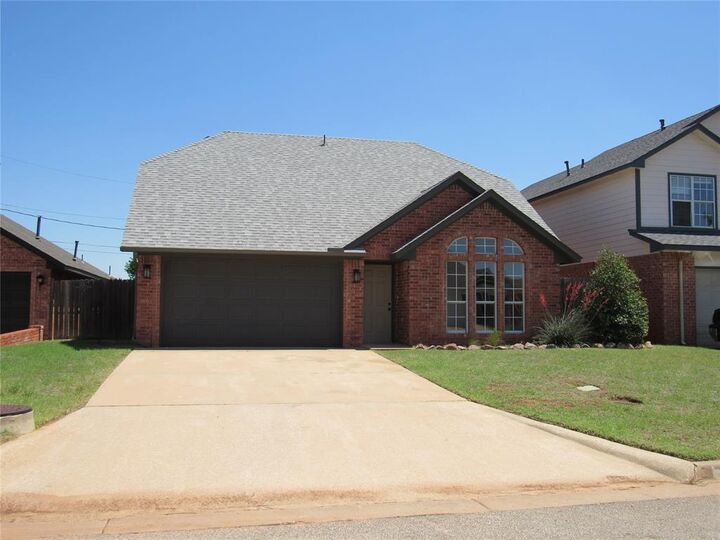 Property Photo:  2904 Shiloh Lane  OK 73521 