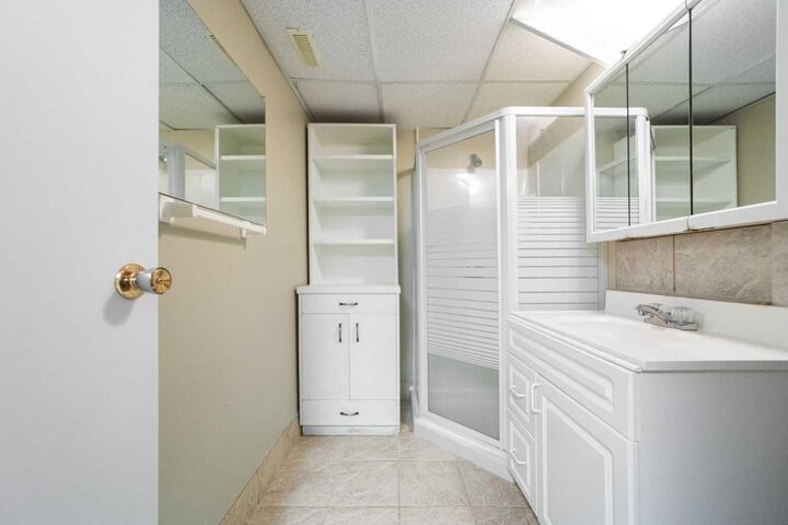 Property Photo:  5114 48 Street  AB T0B 4H0 