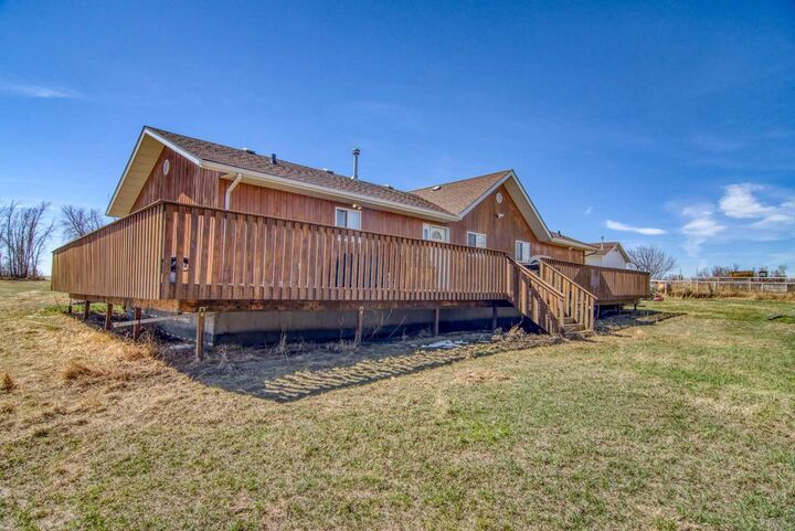Property Photo: 225004 222 Twp Rd AB T0J 1N0