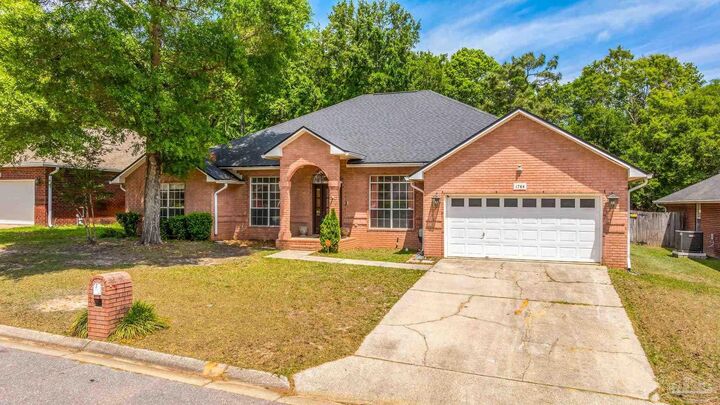 Property Photo:  1764 Condor Dr  FL 32533 