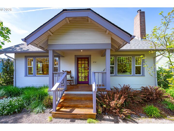 Property Photo:  2718 Madison St  OR 97405 