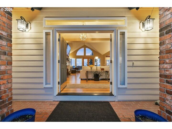 Property Photo:  2031 NW Columbia Summit Dr  WA 98607 