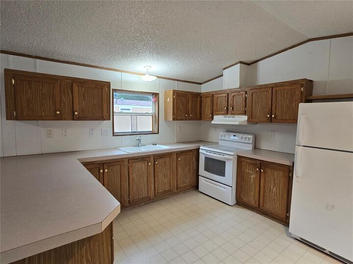 Property Photo:  27572 N Highway 67 45  CO 80863 